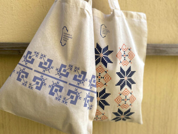 Tote bag με σχέδιο κέντημα (μπλε) - 2