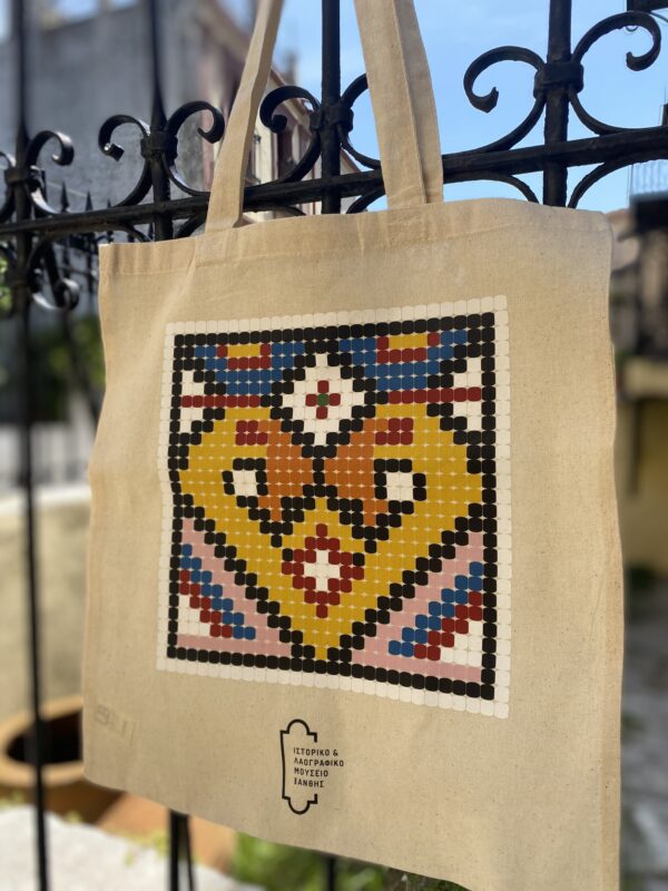 Tote bag με σχέδιο παραδοσιακό κόσμημα (μπεζ) - 3