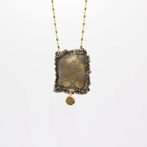 Χειροποίητο κολιέ φυλαχτό