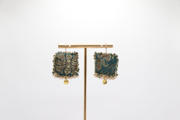 Χειροποίητα σκουλαρίκια εμπνευσμένα από φορεσιά της Θράκης - 1