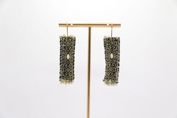 Χειροποίητα σκουλαρίκια εμπνευσμένα από φορεσιά της Θράκης - 1